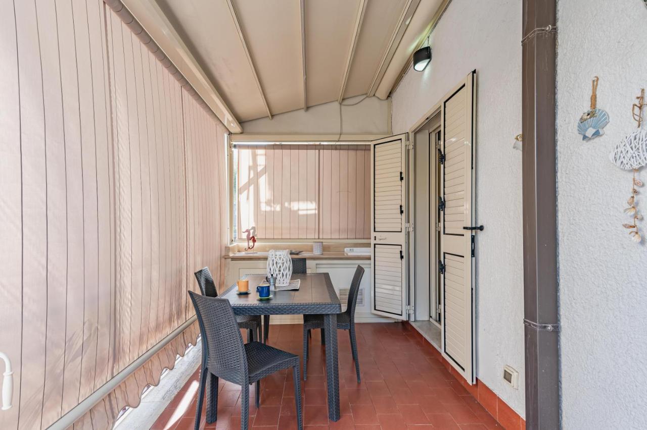 Naxos Bay Flat With Terrace 50 Meters From The Sea Apartamento Giardini Naxos Exterior foto